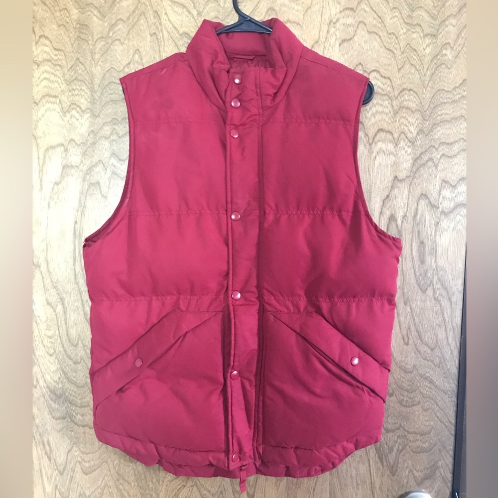 St John’s Bay Red Puffer Vest
